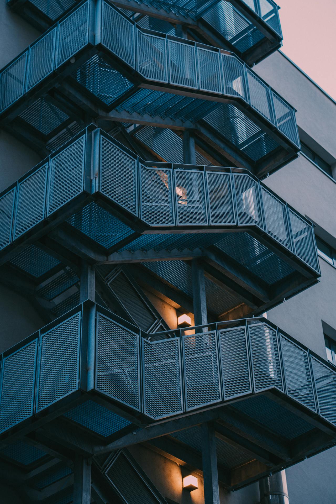 Escalier acier architectural